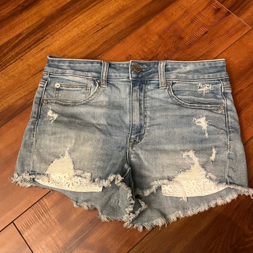Distressed shorts
